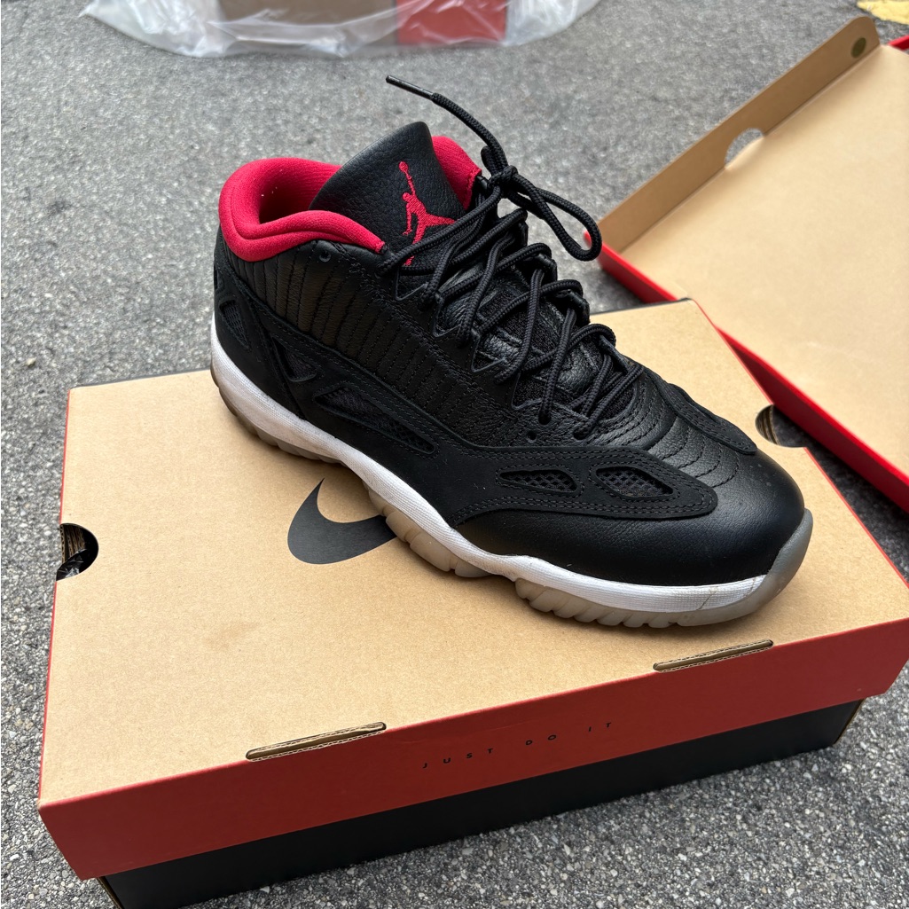 Nike Black And Red Men's Sneakers